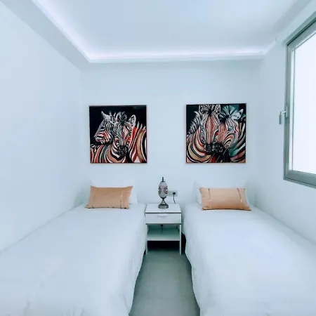 فيلة Luxueuse Miami أذيخي